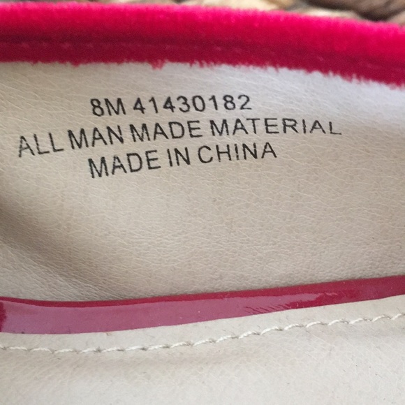 LAST PAIR!  Size 7 red velvety rhinestone  flats - Picture 6 of 7